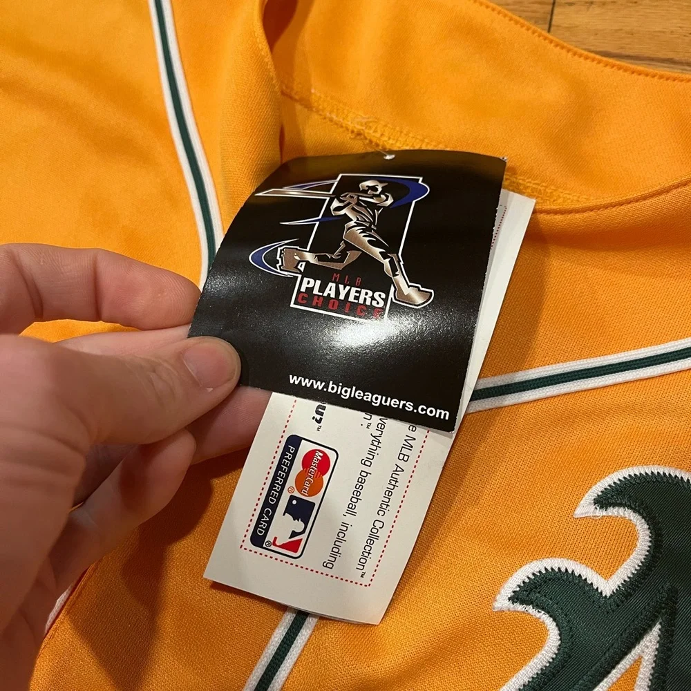 AUTHENTIC MAJESTIC 40 , OAKLAND A'S ATHLETICS FLEX BASE Jersey BNWT Old Stock - Picture 7 of 8